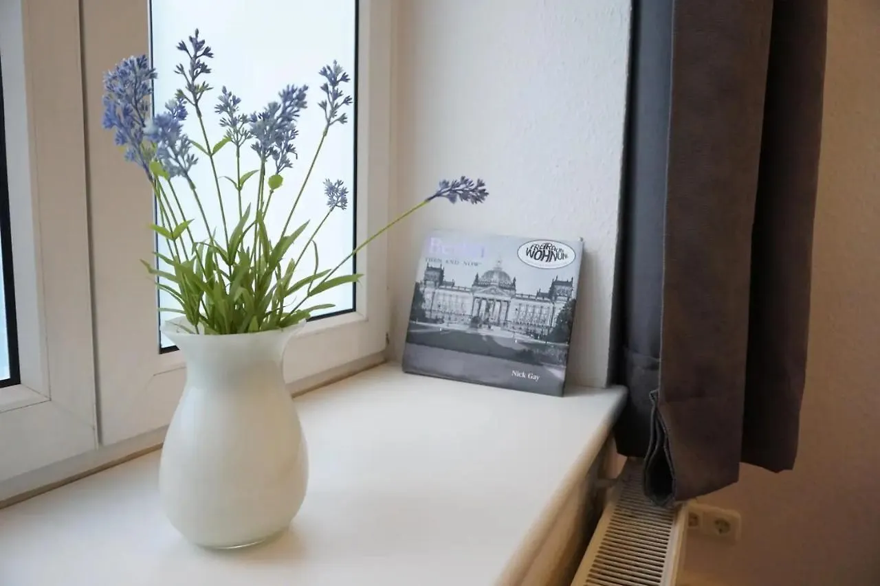 Cozy Studio In Friedrichshain, 4 Quiet Guests Only Berlín 0*,